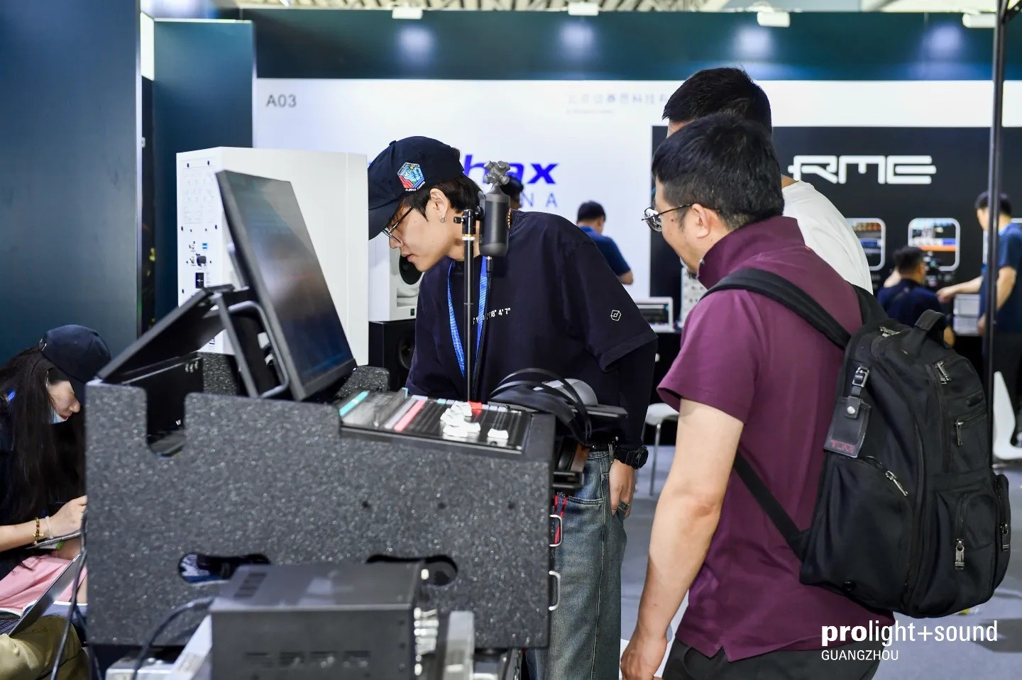 国际涂料工业展现场照片