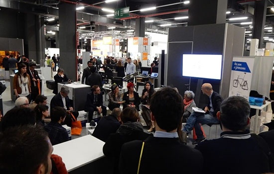 国际涂料工业展现场照片