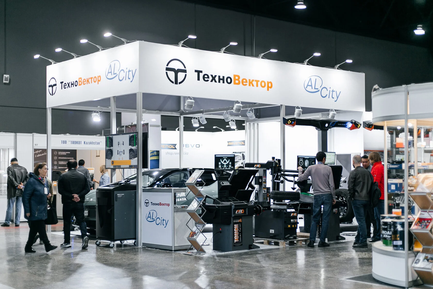 哈萨克斯坦阿拉木图国际汽车、商用车及汽配展 INTERNATIONAL AUTO EXPO 现场