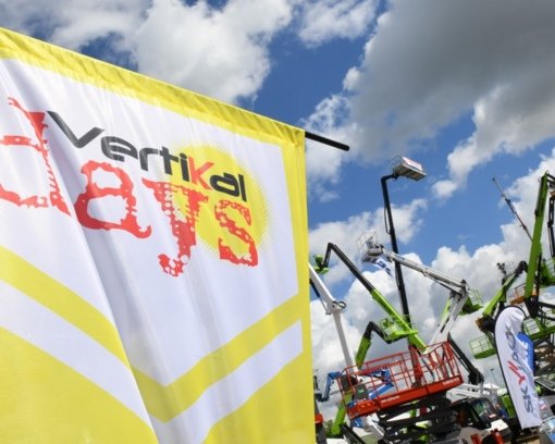 英国纽瓦克高空作业与起重设备展 Vertikal Days 现场