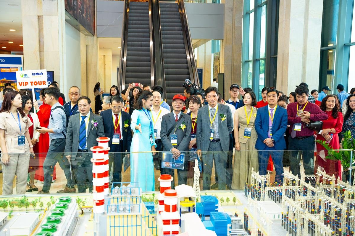 越南河内国际工程机械、矿山机械及运输车辆展 Contech Vietnam 现场